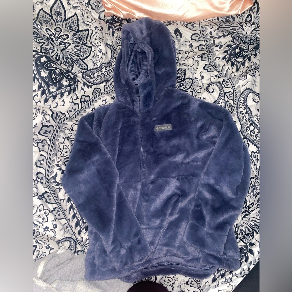 Columbia purple VERY soft jacket never been worn